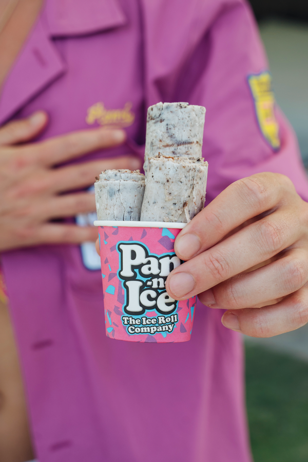 Pan-n-Ice Corporate Event Hire at a Party with Chocolate Ice Cream Rolls