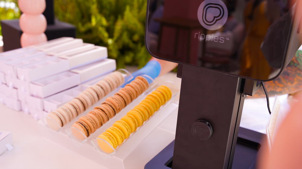 Macarons personalised on a Ripple printing machine at Cannes